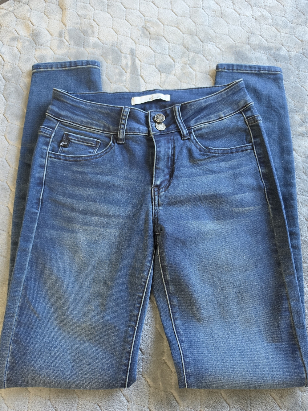 KanCan Women’s Skinny Jeans in Medium Blue Wash 3/25
